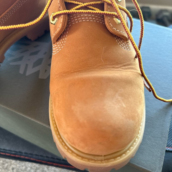 Timberland Boots - Picture 7 of 9